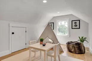 409 Crafts St, Newton, MA 02460 - Photo 26