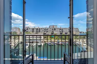 33 Commercial Wharf, Boston, MA 02110 - Photo 1