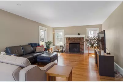 428 Boylston St, Brookline, MA 02445 - Photo 4