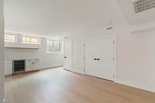 60 Franklin St, Somerville, MA 02145 - Photo 24