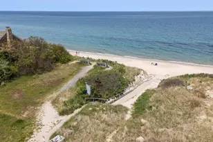 64 Winthrop Rd, Plymouth, MA 02360 - Photo 4