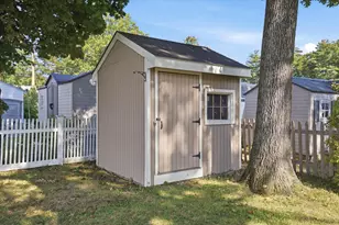 6 Pleasant St, Chelmsford, MA 01824 - Photo 42