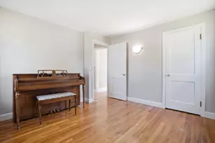 6 Pleasant St, Chelmsford, MA 01824 - Photo 16