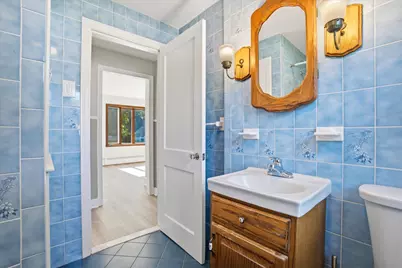 6 Pleasant St, Chelmsford, MA 01824 - Photo 14