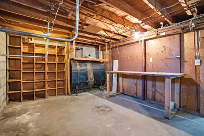 6 Pleasant St, Chelmsford, MA 01824 - Photo 24