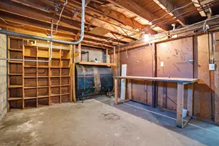 6 Pleasant St, Chelmsford, MA 01824 - Photo 24