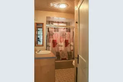 2641 N Main St, Fall River, MA 02720 - Photo 6