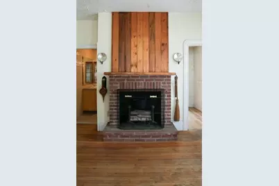 2641 N Main St, Fall River, MA 02720 - Photo 4