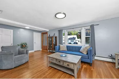 9 Fosters Ln, Wakefield, MA 01880 - Photo 8