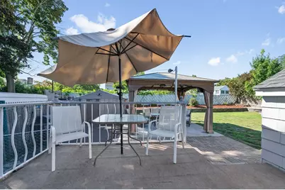 9 Fosters Ln, Wakefield, MA 01880 - Photo 18