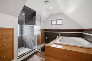 36 Walton St, Boston, MA 02124 - Photo 28