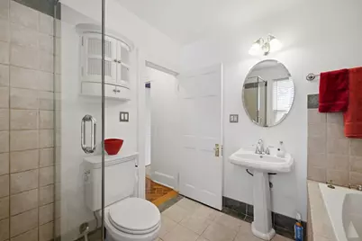 36 Walton St, Boston, MA 02124 - Photo 16