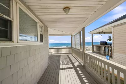 331 Beach Ave, Hull, MA 02045 - Photo 12