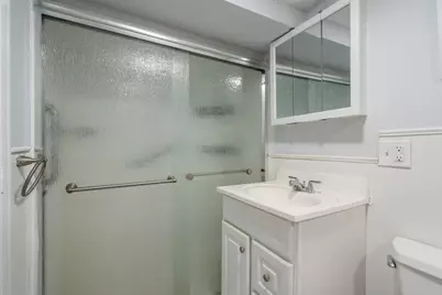 33 Plant Rd, Waltham, MA 02451 - Photo 26