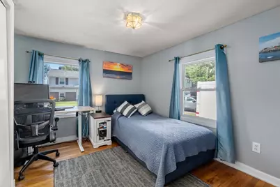 33 Plant Rd, Waltham, MA 02451 - Photo 10