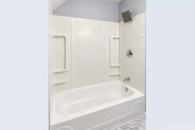 26 Sycamore St #2S, New Bedford, MA 02740 - Photo 16