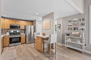 864 Brockton Ave, Abington, MA 02351 - Photo 12