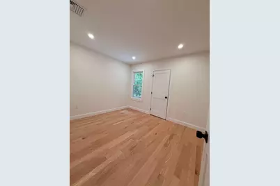 23 Murray Hill Rd, Medford, MA 02155 - Photo 20