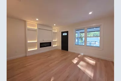 23 Murray Hill Rd, Medford, MA 02155 - Photo 12