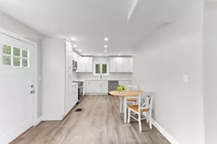 188 Page St, Avon, MA 02322 - Photo 12
