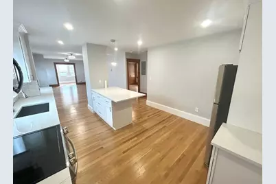 73 Governor Winthrop Rd. #2, Somerville, MA 02145 - Photo 2