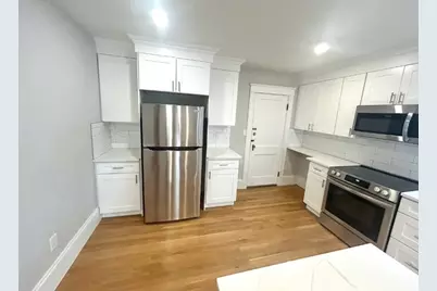 73 Governor Winthrop Rd. #2, Somerville, MA 02145 - Photo 6