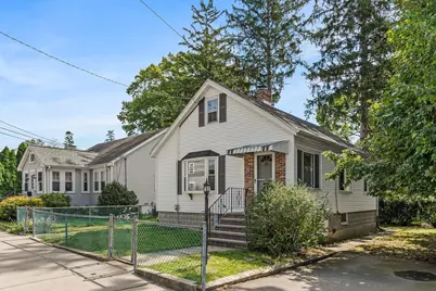 10 Joyce Kilmer Rd, Boston, MA 02132 - Photo 2