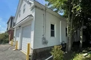 43 Pond St, Milford, MA 01757 - Photo 2