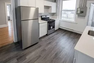 452 Hanover, Boston, MA 02113 - Photo 1