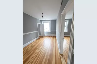 452 Hanover #201, Boston, MA 02113 - Photo 2