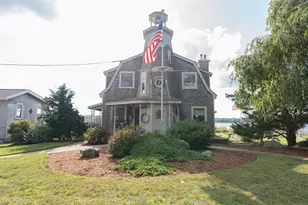 12 Riverside Dr, Berkley, MA 02779 - Photo 1