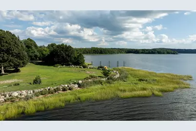 12 Riverside Dr, Berkley, MA 02779 - Photo 12