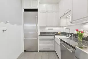160 Commonwealth Ave, Boston, MA 02116 - Photo 10