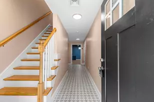 102 Hunting Hill Dr, Cumberland, RI 02864 - Photo 4