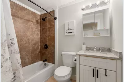 645 W Lowell Ave #4, Haverhill, MA 01832 - Photo 8
