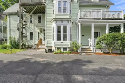 9 Peabody St #9, Newton, MA 02458 - Photo 16