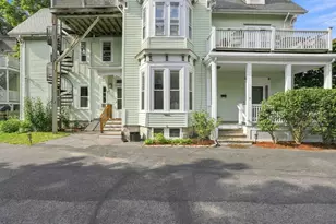 9 Peabody St, Newton, MA 02458 - Photo 16