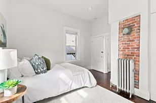9 Peabody St, Newton, MA 02458 - Photo 14