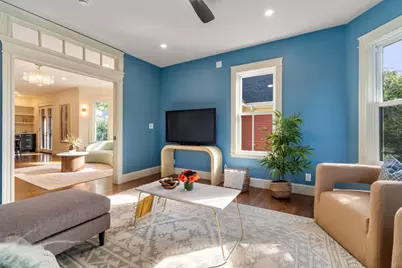 17 Willow Ave #2, Somerville, MA 02144 - Photo 8