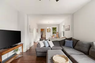 8 Cliff St, Malden, MA 02148 - Photo 16