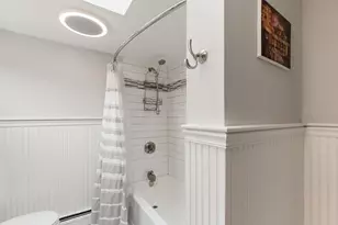 8 Cliff St, Malden, MA 02148 - Photo 22