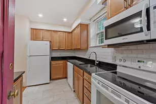 159 St Paul St, Brookline, MA 02446 - Photo 12