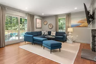54 Hampshire St, Newton, MA 02465 - Photo 6