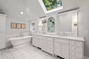 54 Hampshire St, Newton, MA 02465 - Photo 12