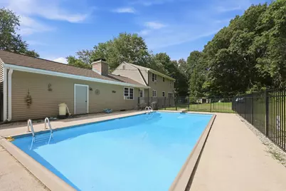 291 Franklin St, Belchertown, MA 01007 - Photo 38