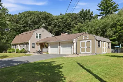 291 Franklin St, Belchertown, MA 01007 - Photo 2