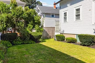 39 Junior St, New Bedford, MA 02740 - Photo 6
