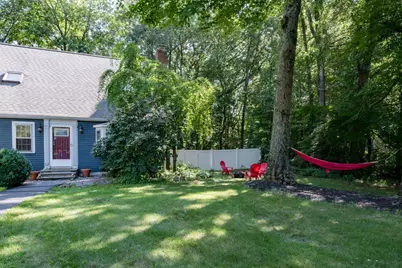 175 Oak St, Franklin, MA 02038 - Photo 2
