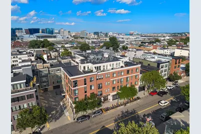 170 W Broadway #411, Boston, MA 02127 - Photo 2