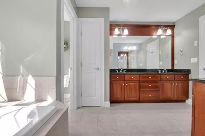 21 Manchester Place, Natick, MA 01760 - Photo 22